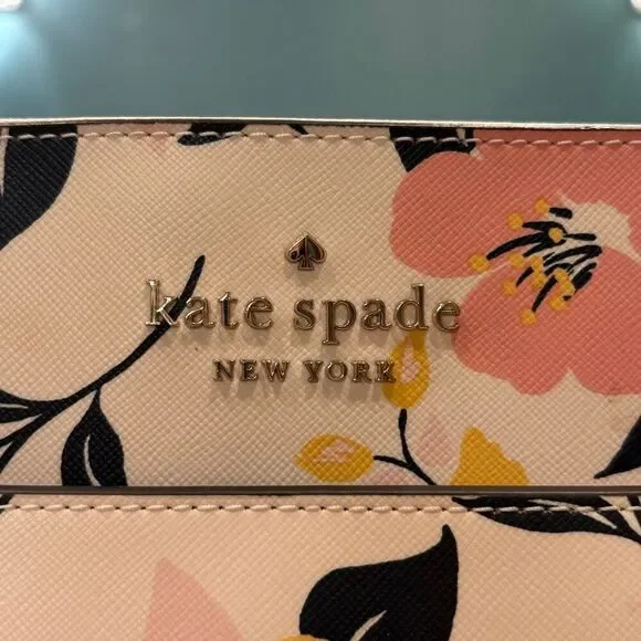 Kate Spade New York Staci Lily Blooms Floral Laptop Tote EUC MSRP $449 - Picture 3 of 10